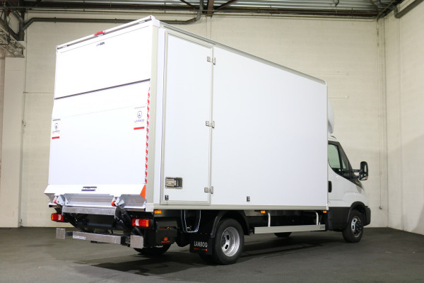 Iveco Daily 40C18 3.0 Automaat Meubelbak met Laadklep Automaat (Nieuw Model)