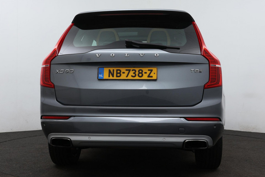 Volvo XC90 2.0 T8 Twin Engine AWD Momentum EINDEJAAR AANBIEDING!!! (NL-auto, 1e eig, Pano, 7 pers, Stoel/stuur verwarming, Navi)