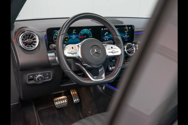 Mercedes-Benz EQB 350 4MATIC AMG Line | Pano | Burmester