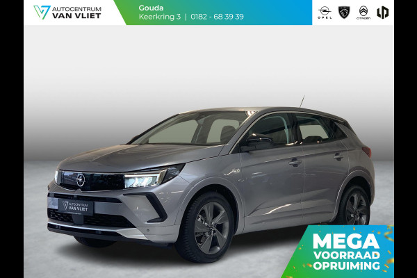 Opel Grandland 1.2 Turbo Level 2 Edition | Apple Carplay/Android Auto | Stoelverwarming | Stuurverwarming | All Season Banden | Parkeer Sensoren Voor/Achter |