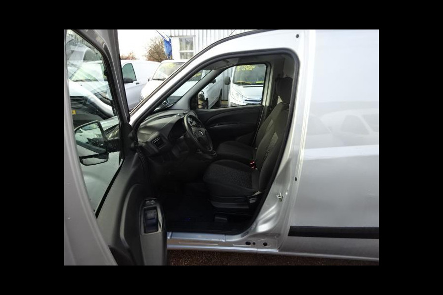 Opel Combo 1.6 CDTi L2H1 EU6 Edition AIRCO 105 PK VERLENGD