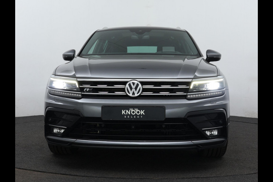 Volkswagen Tiguan 1.5 TSI R-Line Business+ | Panorama | Leder | Matrix + |