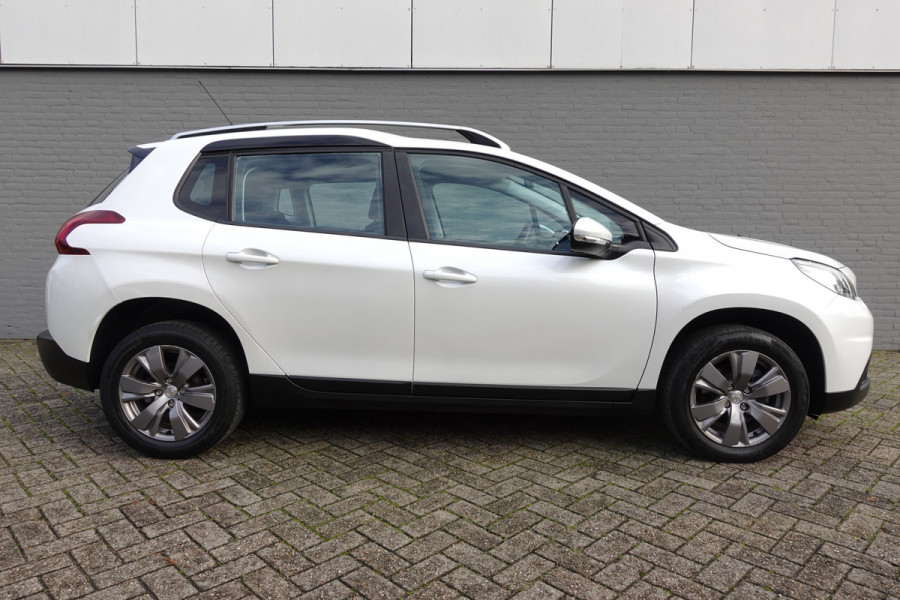 Peugeot 2008 1.2 PureTech 110 Blue Lion | NAV | PANO DAK | PDC | LMV | ORG NL AUTO | NAP