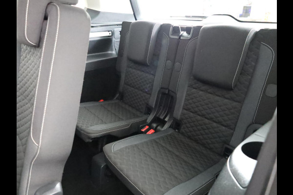 Volkswagen Touran 1.4 TSI Comfortline 7p 150 pk Automaat (DSG) | Navigatie | Parkeersensoren | Adaptieve cruise control | Autom. airco | Stoelverwarming |