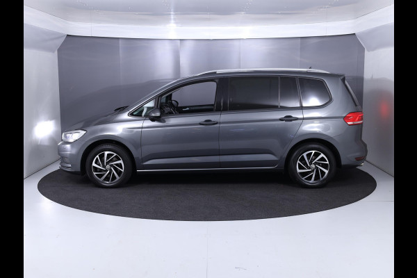 Volkswagen Touran 1.4 TSI Comfortline 7p 150 pk Automaat (DSG) | Navigatie | Parkeersensoren | Adaptieve cruise control | Autom. airco | Stoelverwarming |