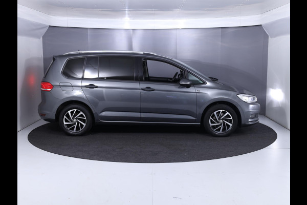 Volkswagen Touran 1.4 TSI Comfortline 7p 150 pk Automaat (DSG) | Navigatie | Parkeersensoren | Adaptieve cruise control | Autom. airco | Stoelverwarming |