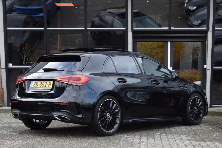 Mercedes-Benz A-Klasse 200 Launch Edition Premium Plus AMG Pano Sfeer 19" Velgen