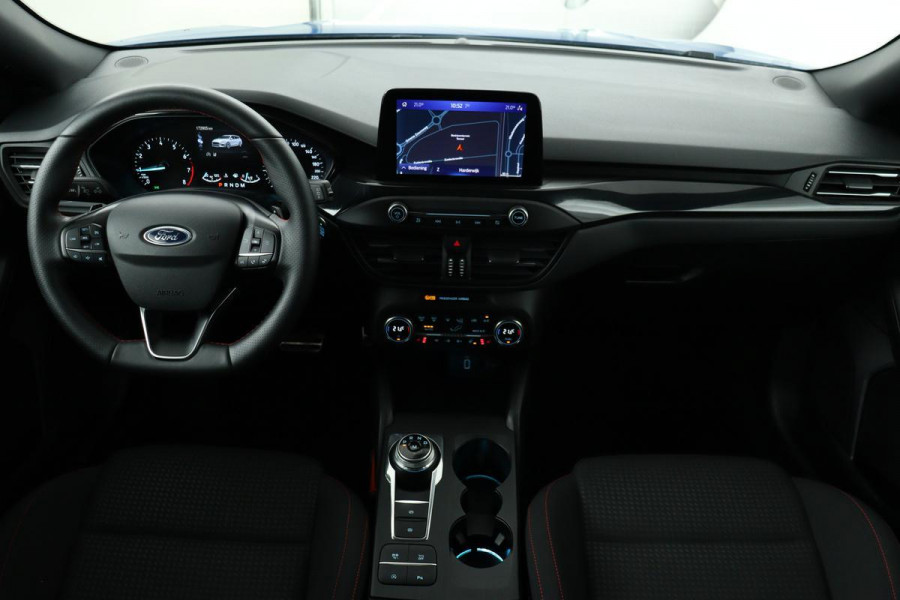 Ford Focus 1.5 EcoBoost ST Line | Stoel & stuurverwarming | Carplay | Keyless | Climate control | PDC | Cruise control | Navigatie