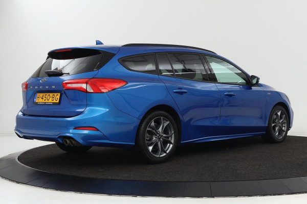 Ford Focus 1.5 EcoBoost ST Line | Stoel & stuurverwarming | Carplay | Keyless | Climate control | PDC | Cruise control | Navigatie