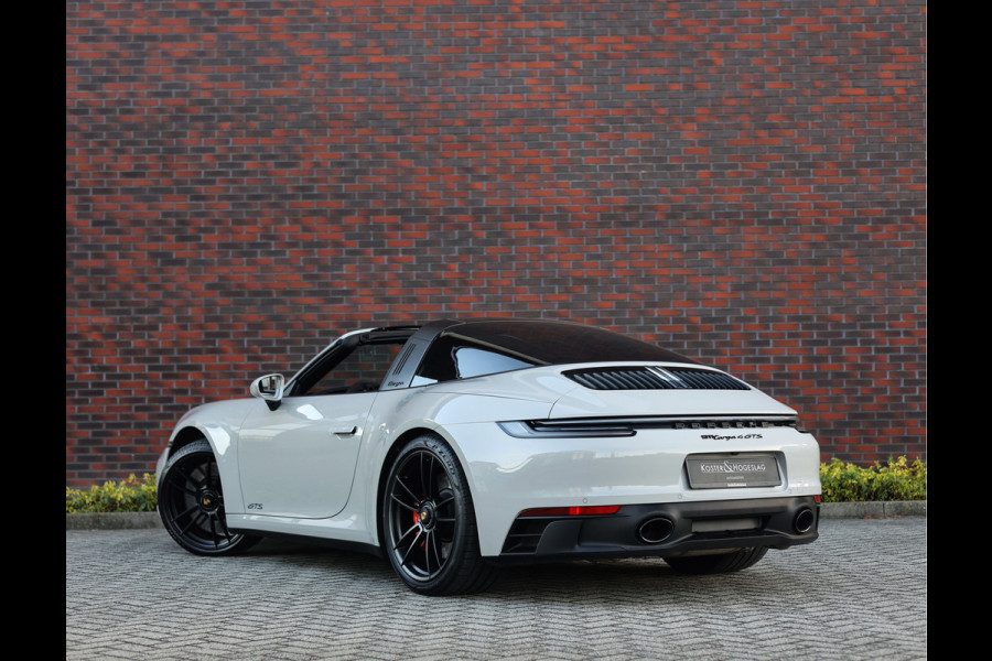 Porsche 911 Targa 4 GTS *Chrono*Krijt*Sport Design*Camera*