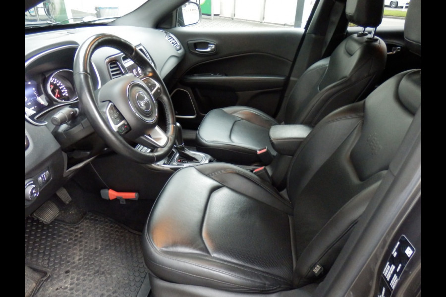 Jeep Compass 150pk | Automaat | Night Eagle | leder | Navi | PDC |