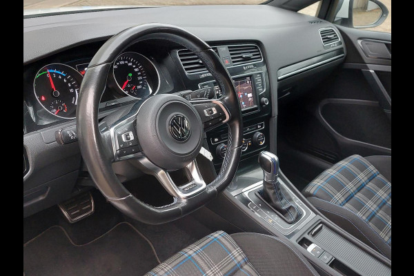 Volkswagen Golf 1.4 TSI GTE Connected Series|Navi|Dodehoekdetectie|LED|Cruise-Control|Origineel-NL