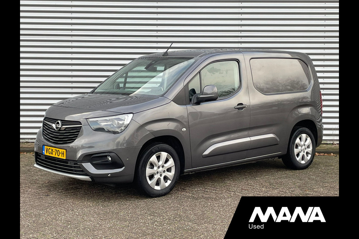 Opel Combo 1.5D 131PK L1H1 Innovation Automaat Navigatie Camera Airco Trekhaak