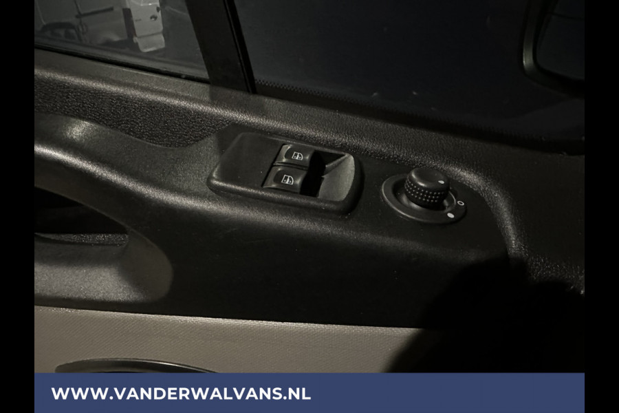 Renault Trafic 1.6 dCi **BPM VRIJ voor de Ondernemer** L1H1 Sport Spoiler Euro6 Airco | Navigatie | Lichtmetalen velgen Keyless start, bijrijdersbank