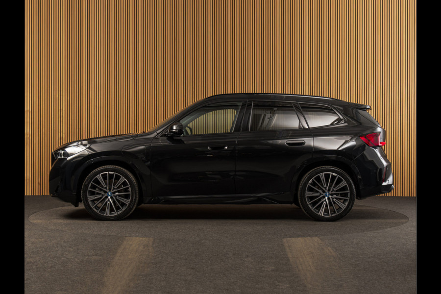 BMW X1 xDrive30e M-SPORT-PANO-H/K-HUD-20"