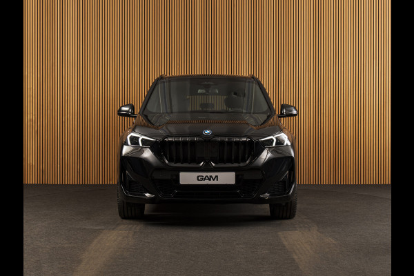 BMW X1 xDrive30e M-SPORT-PANO-H/K-HUD-20"