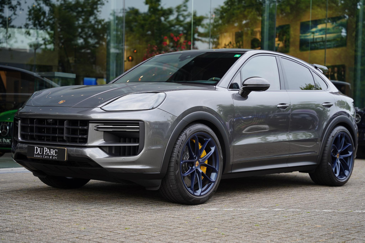 Porsche Cayenne Coupé 4.0 Turbo E-Hybrid GT KERSTSHOW