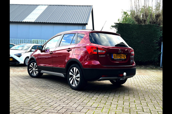 Suzuki S-Cross 1.4 Boosterjet AllGrip Style 4x4 Smart Hybrid panorama_trekh_Carplay