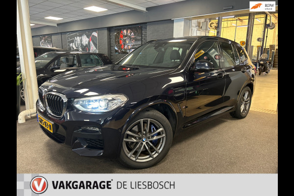 BMW X3 XDrive30e High Executive / M-pakket / pano / leer / camera / Harman kardon