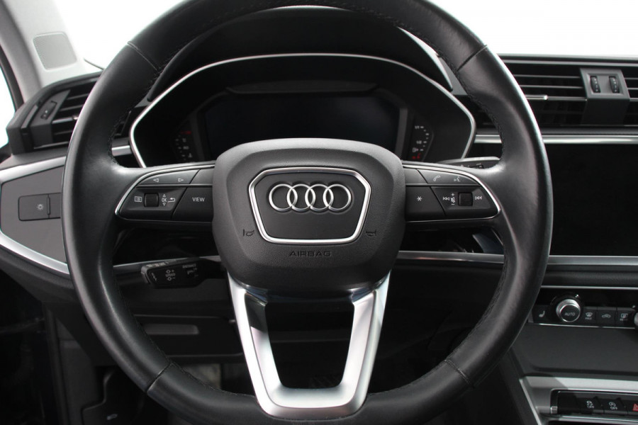 Audi Q3 35 TFSI 162pk MHEV S-tronic Prestige | Navigatie | Apple Carplay/Android Auto | Parkeersensor achter | Adaptive Cruise Control | Stoelverwarming | Ledverlichting | Virtual Cockpit | Climate Control