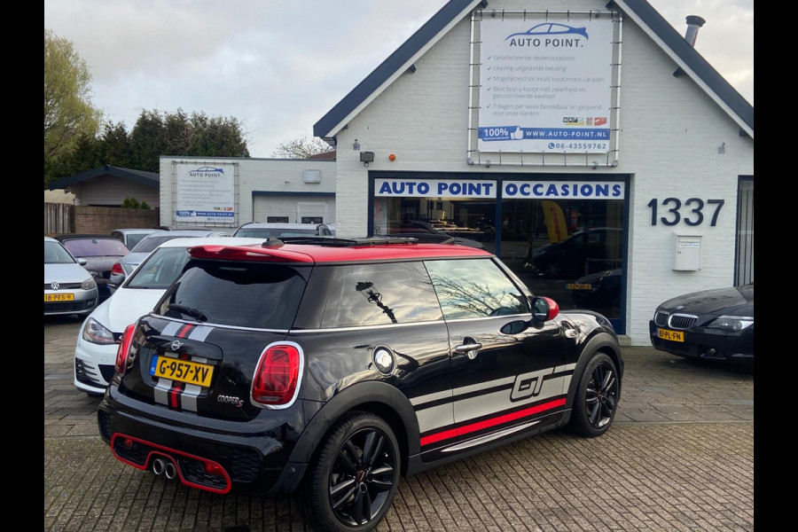 MINI Cooper S 2.0 JOHN COOPER WORKS/PANO/LIMITED EDITION