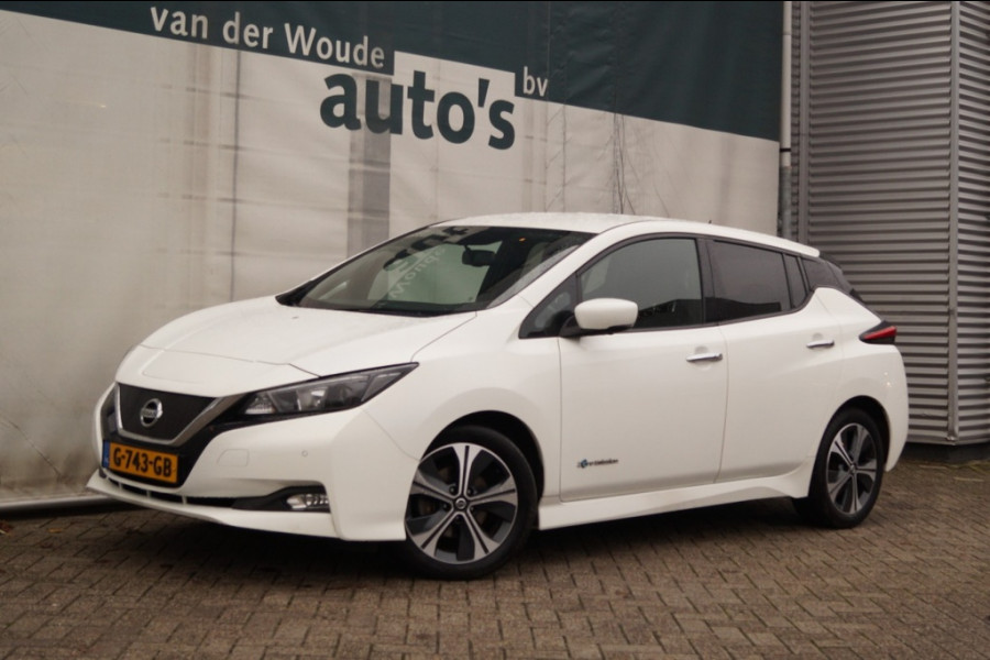 Nissan Leaf N-Connecta 40kWh -NAVI-ECC-PDC-CAM-