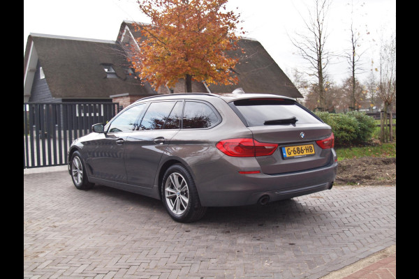 BMW 5 Serie Touring 520i High Executive Edition | Panoramadak | Lederen Bekleding | Led koplampen | NL-Auto |