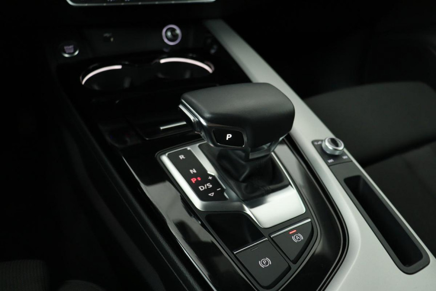 Audi A4 35 TFSI Launch Business | Full LED | Virtual Cockpit | Sportstoelen | Carplay | Drive Select | Climate control | PDC | Cruise control