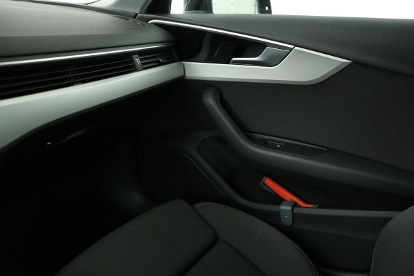 Audi A4 35 TFSI Launch Business | Full LED | Virtual Cockpit | Sportstoelen | Carplay | Drive Select | Climate control | PDC | Cruise control