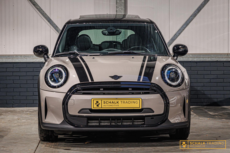 MINI 1.5 Cooper MINI Yours Pano 5-deurs 1e eigenaar Facelift