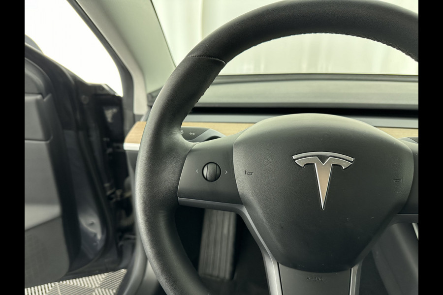 Tesla Model 3 Standard RWD Plus 60 kWh [ 3-Fase ] Aut. *PANO | AUTO-PILOT | NAPPA-LEATHER | KEYLESS | FULL-LED | MEMORY-PACK | SURROUND-VIEW | DAB | APP-CONNECT | DIGI-COCKPIT | LANE-ASSIST | COMFORT-SEATS | 18"ALU*