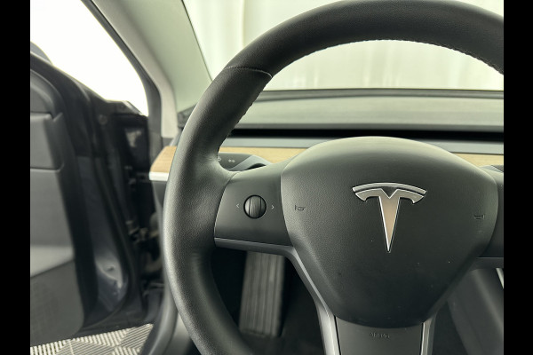 Tesla Model 3 Standard RWD Plus 60 kWh [ 3-Fase ] Aut. *PANO | AUTO-PILOT | NAPPA-LEATHER | KEYLESS | FULL-LED | MEMORY-PACK | SURROUND-VIEW | DAB | APP-CONNECT | DIGI-COCKPIT | LANE-ASSIST | COMFORT-SEATS | 18"ALU*