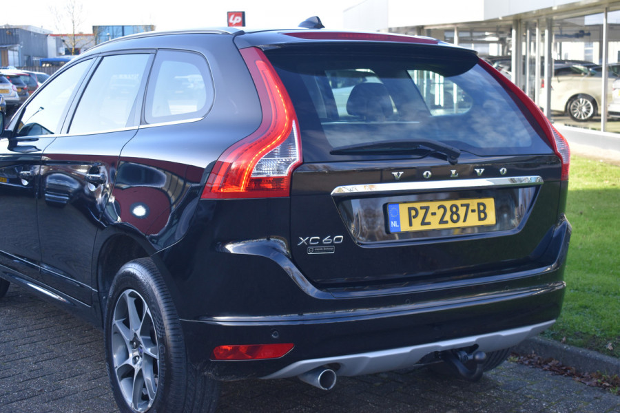 Volvo XC60 D3 150PK Automaat Ocean Race Trekhaak | Camera | Stoelverwarming | Leder | Xenon | 18"LMV | Elektr. achterklep