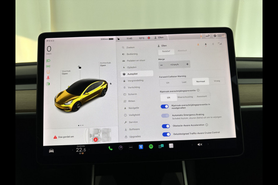 Tesla Model 3 Standard RWD Plus 60 kWh [ 3-Fase ] (INCL.BTW) Aut. *PANO | AUTO-PILOT | NAPPA-LEATHER | KEYLESS | FULL-LED | MEMORY-PACK | SURROUND-VIEW | DAB | APP-CONNECT | DIGI-COCKPIT | LANE-ASSIST | TOWBAR | COMFORT-SEATS | 18"ALU*