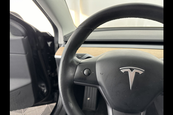 Tesla Model 3 Standard RWD Plus 60 kWh [ 3-Fase ] (INCL.BTW) Aut. *PANO | AUTO-PILOT | NAPPA-LEATHER | KEYLESS | FULL-LED | MEMORY-PACK | SURROUND-VIEW | DAB | APP-CONNECT | DIGI-COCKPIT | LANE-ASSIST | TOWBAR | COMFORT-SEATS | 18"ALU*