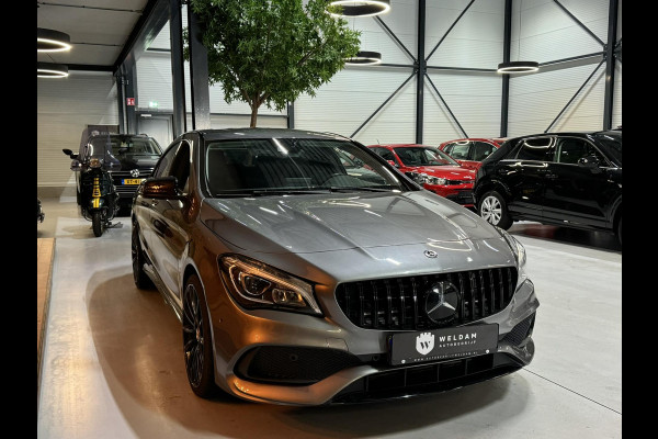 Mercedes-Benz CLA-Klasse 180 AMG 19'' Garantie Dealerondh Night Pakket Carbon Keyless Camera Navi Leder Rijklaar