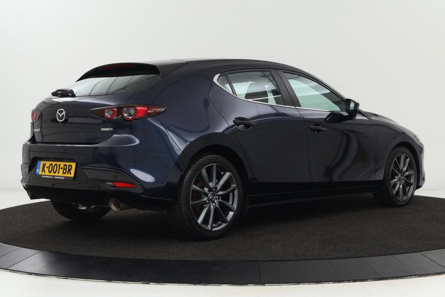 Mazda 3 2.0 SkyActiv-X M Hybrid Comfort | Stoel & stuurverwarming | Head-Up | Bose Audio | Adaptive cruise | Carplay | Full LED | Camera | Keyless | Navigatie