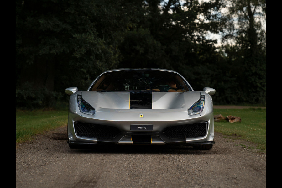 Ferrari 488 Pista | Lift | Cuoio Alcantara! | Full PPF | Veel carbon | Argento Nurburgring