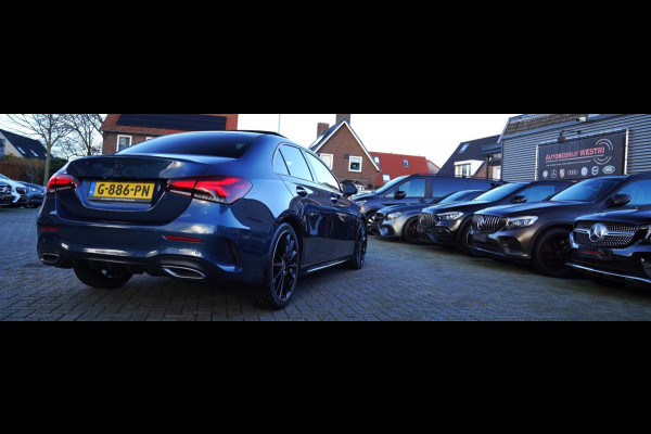 Mercedes-Benz A-Klasse 180 d Launch Edition Premium Plus | Stoelverwarming | 360 Camera | Pano