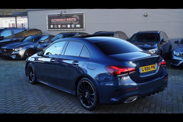 Mercedes-Benz A-Klasse 180 d Launch Edition Premium Plus | Stoelverwarming | 360 Camera | Pano