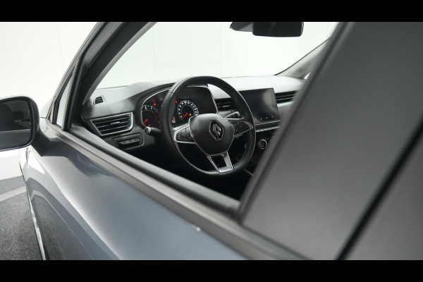 Renault Clio TCe 100 Zen | Parkeersensoren | Navigatie | Climate Control | Apple Carplay