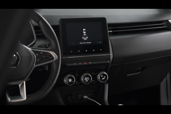 Renault Clio TCe 100 Zen | Parkeersensoren | Navigatie | Climate Control | Apple Carplay