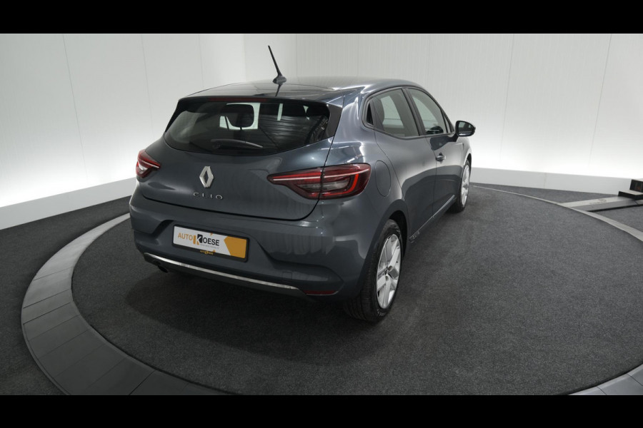 Renault Clio TCe 100 Zen | Parkeersensoren | Navigatie | Climate Control | Apple Carplay