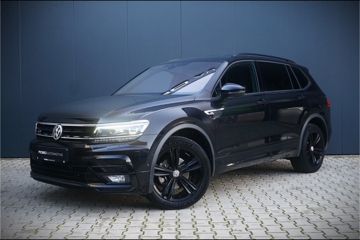 Volkswagen Tiguan Allspace 1.5 TSI Highline Business R | Black Style | R-Line | Virtual | Trekhaak | Camera | Stuur/Stoelverwarming | NAP | BTW | Keyless | Elek. Achterklep | Adaptive Cruise Control | Led | Automaat |