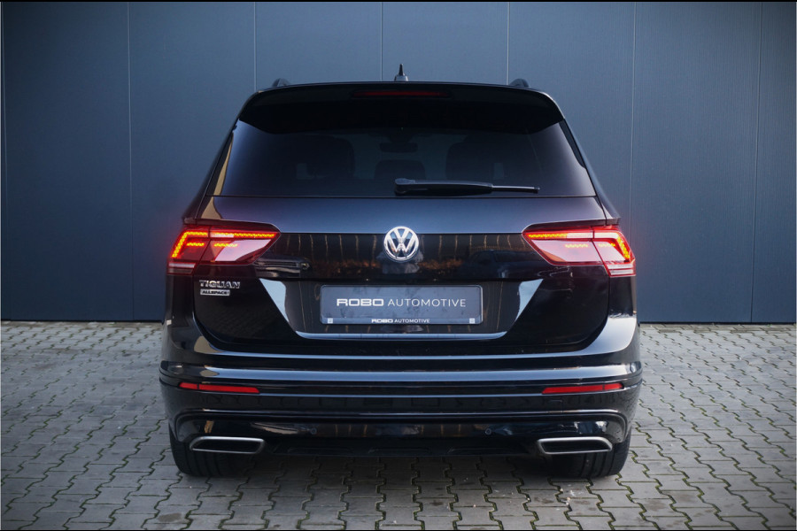 Volkswagen Tiguan Allspace 1.5 TSI Highline Business R | Black Style | R-Line | Virtual | Trekhaak | Camera | Stuur/Stoelverwarming | NAP | BTW | Keyless | Elek. Achterklep | Adaptive Cruise Control | Led | Automaat |