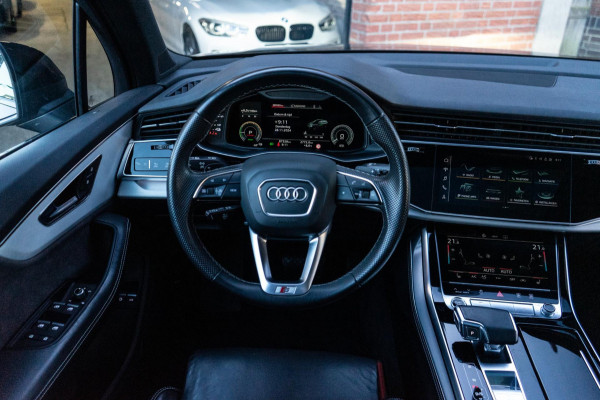 Audi Q7 55 TFSI e quattro S-Line Pano / B&O / Trekhaak