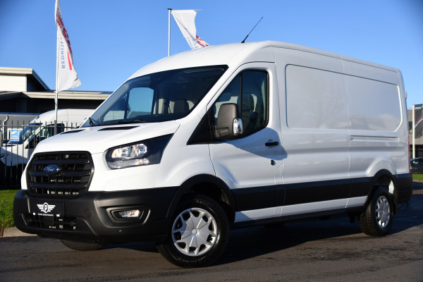 Ford Transit 350 2.0 TDCI L3H2 RWD 3500KG Trekhaak, Camera, Cruise, Sensoren, Automaat, 170PK, Stoelverwarming, UNIEK!