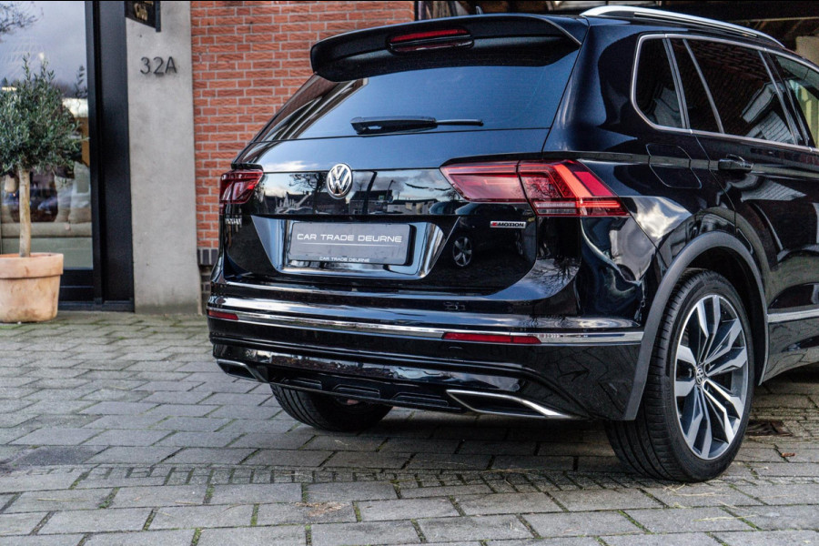 Volkswagen Tiguan 2.0 TSI 4Motion R-Line Pano / Dynaudio / Trekhaak