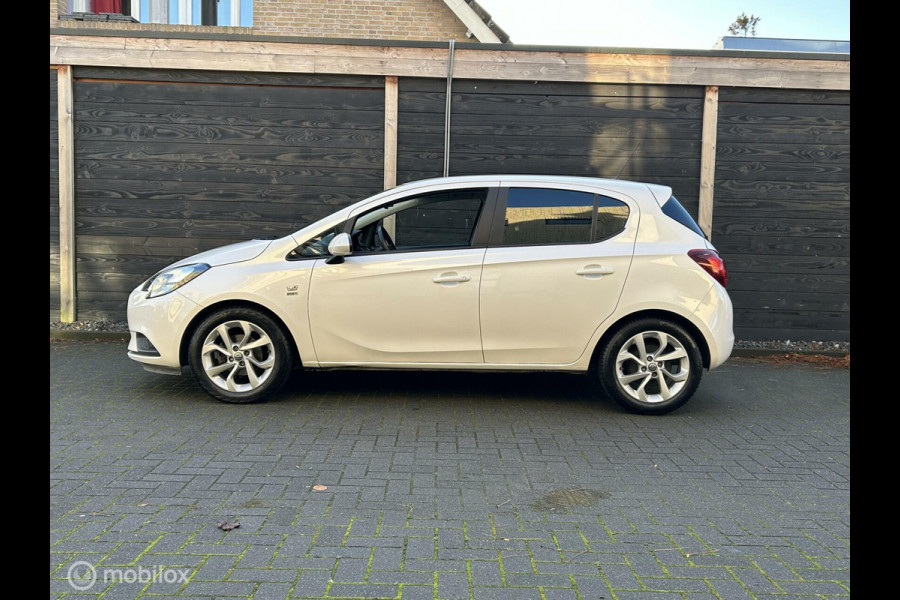 Opel Corsa 1.2i 69 PK 120 jaar edition 39.618 KM / Airco / LM velgen / 1e eigenaar