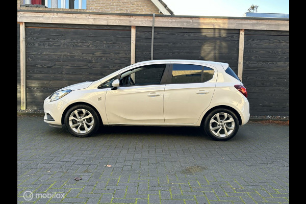 Opel Corsa 1.2i 69 PK 120 jaar edition 39.618 KM / Airco / LM velgen / 1e eigenaar